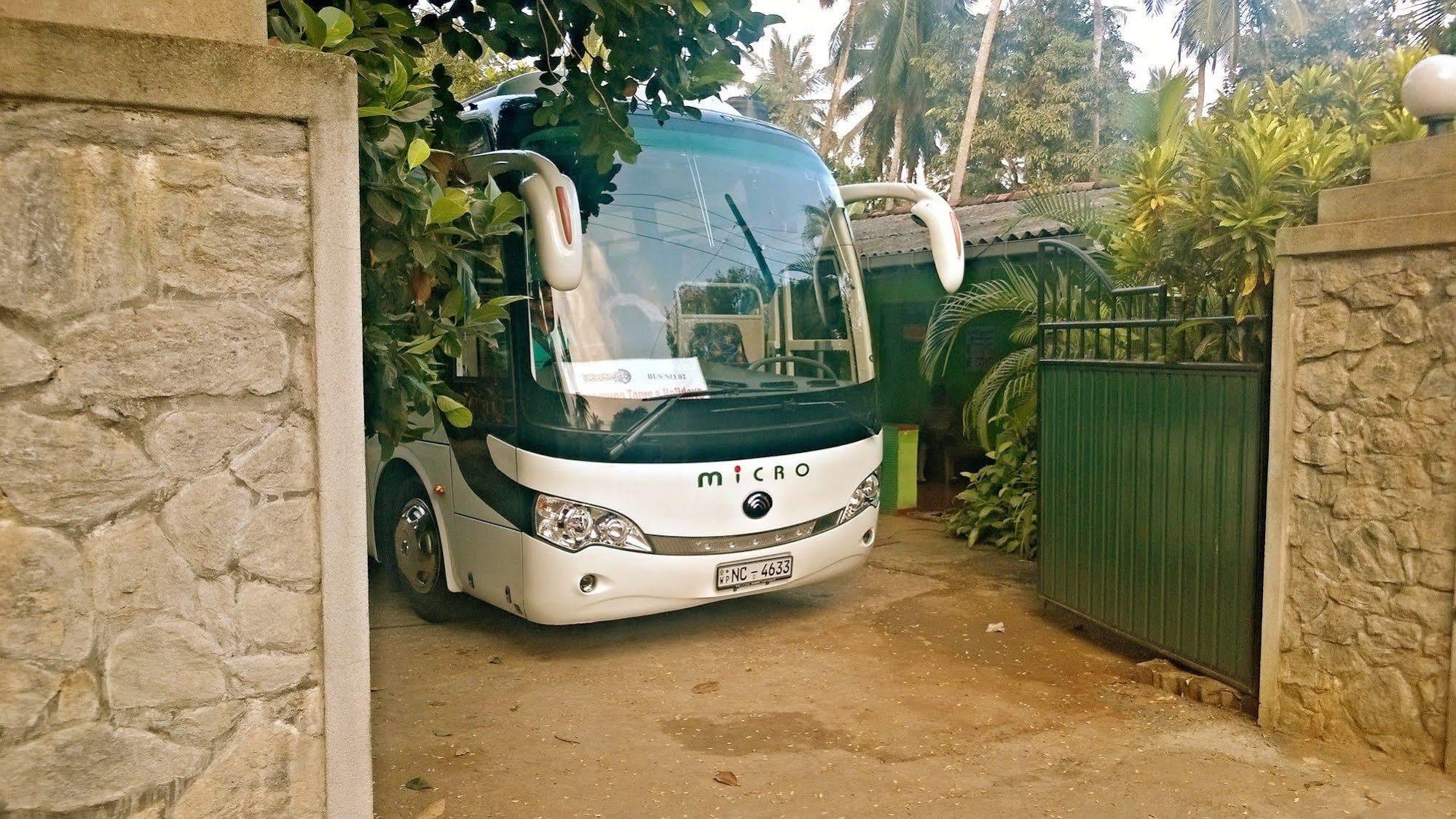 Sigiri Holiday Inn Inamaluwa Exterior foto